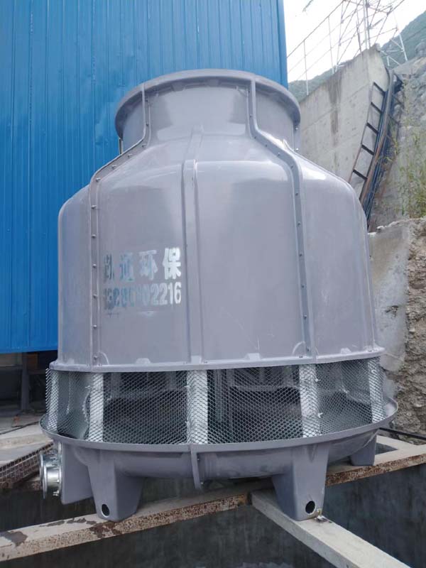 攀枝花冷却塔塔的壳体：采用高强度“FRP”复合材料制成