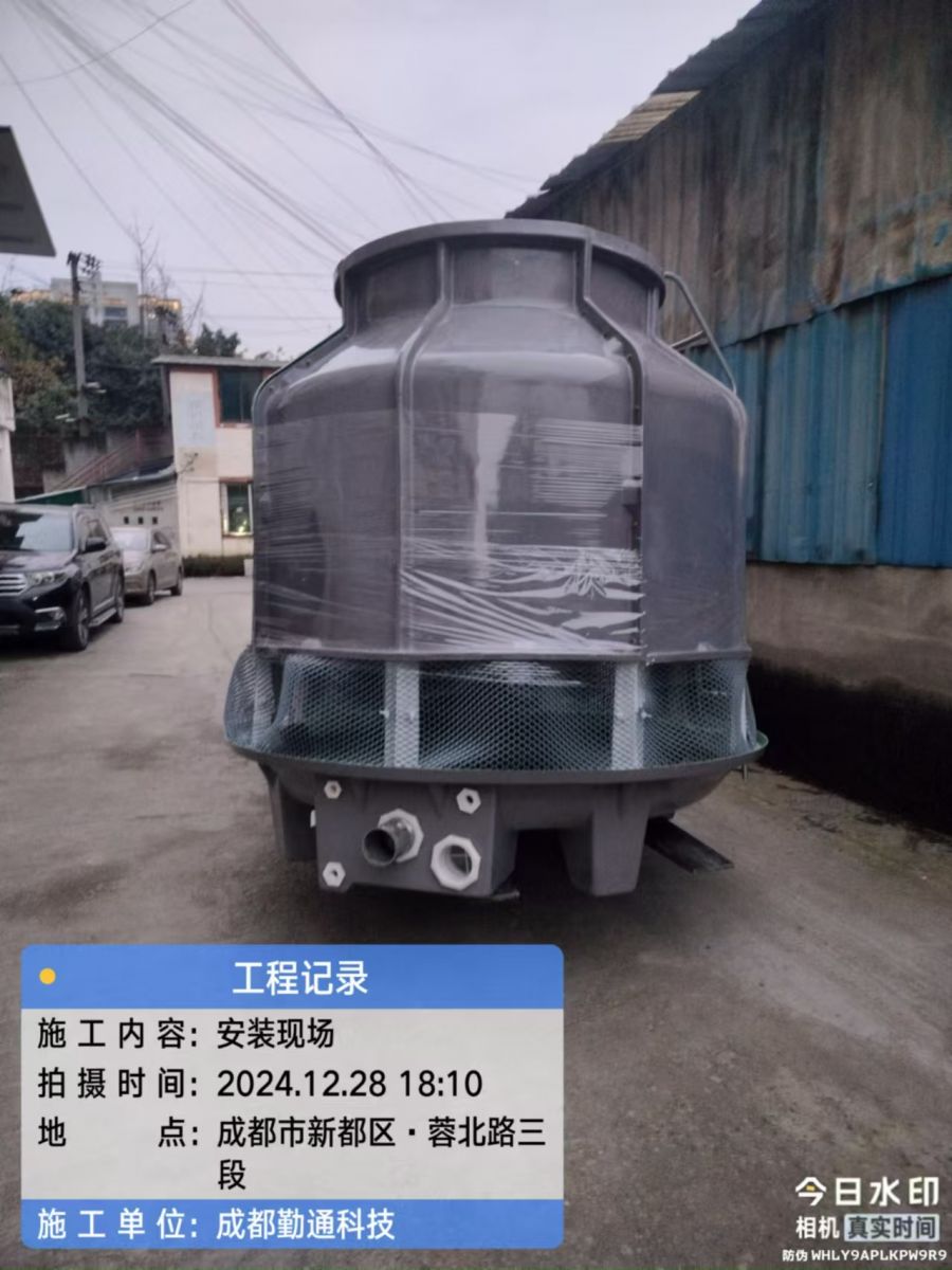 四川广元125T高温型冷却塔安装现场-四川久达新材料有限公司