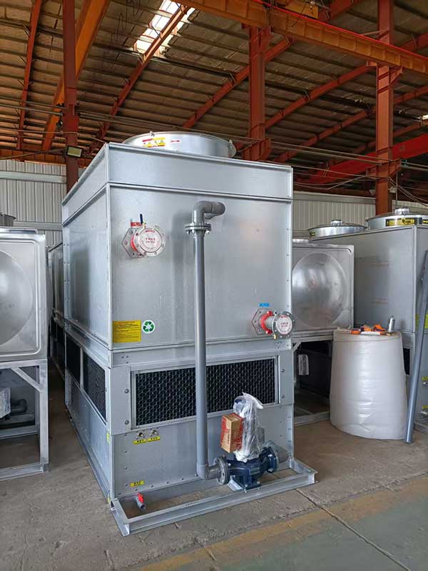 攀枝花成品闭式冷却塔堆放车间